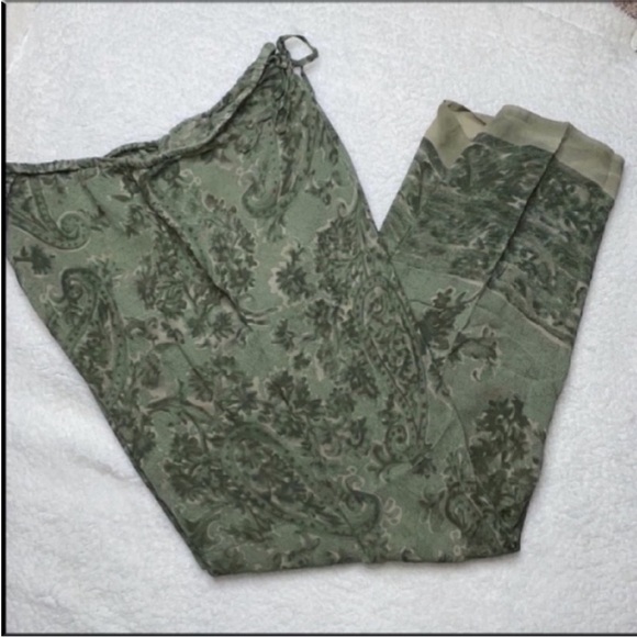 Victoria’s Secret green sheer Lounge Pants Size M loose comfy - Picture 3 of 9